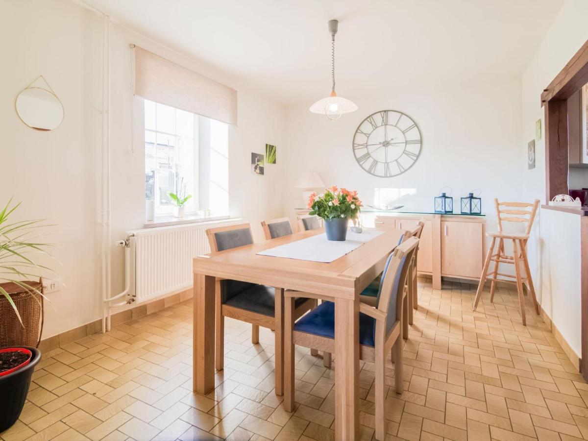 Pretty Farmhouse In Houffalize With Courtyard Ngoại thất bức ảnh