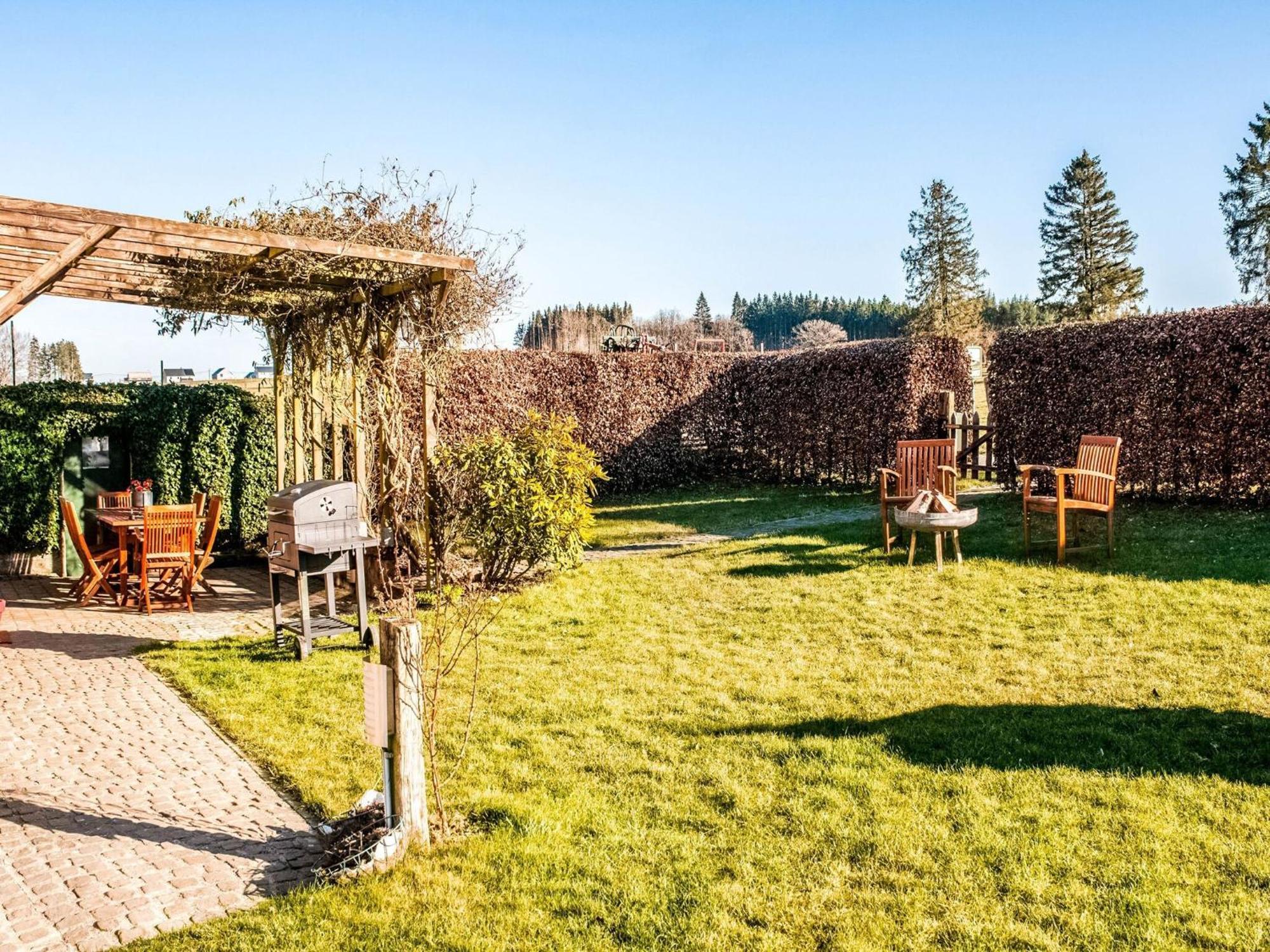 Pretty Farmhouse In Houffalize With Courtyard Ngoại thất bức ảnh